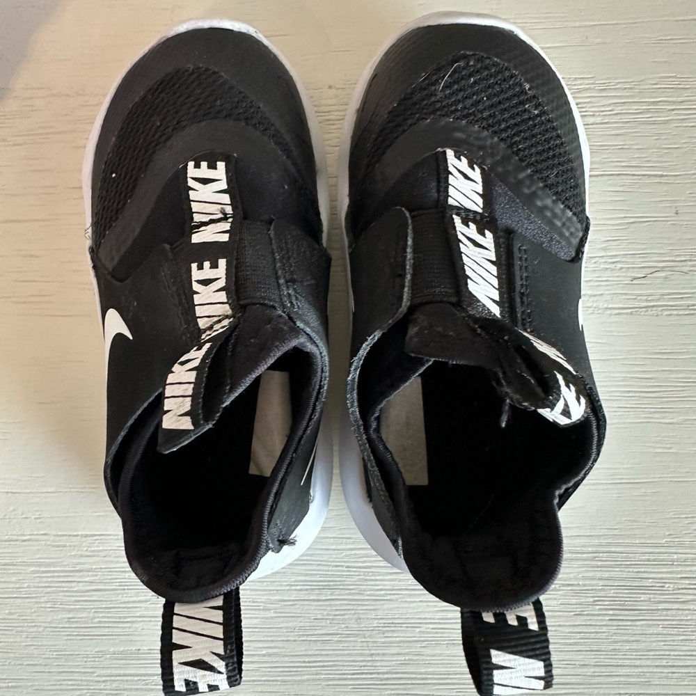Nike Kids Black and White Sneakers